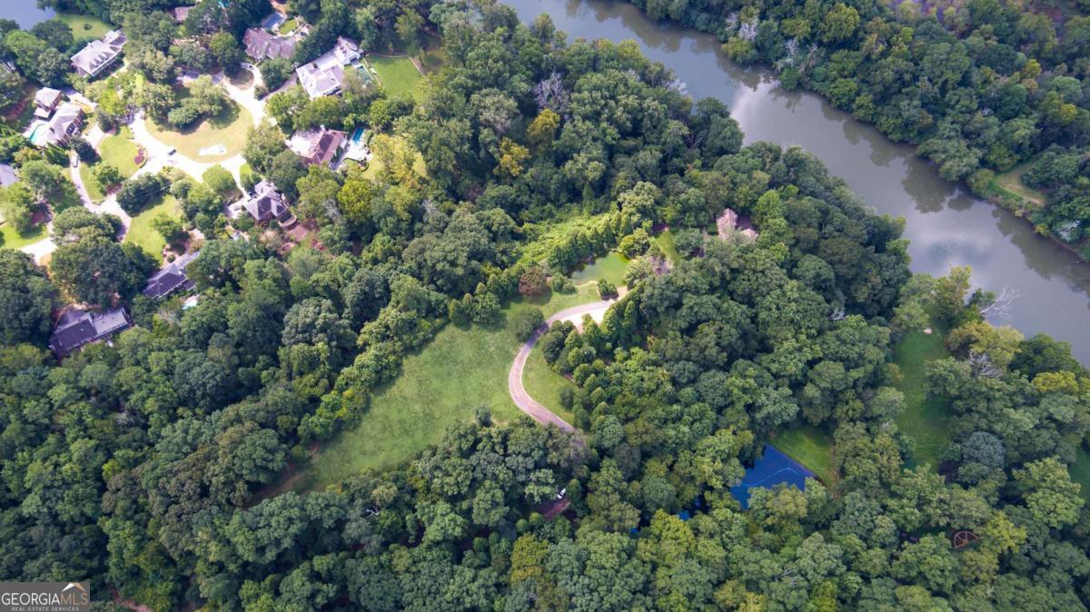 2100 West Wesley Road