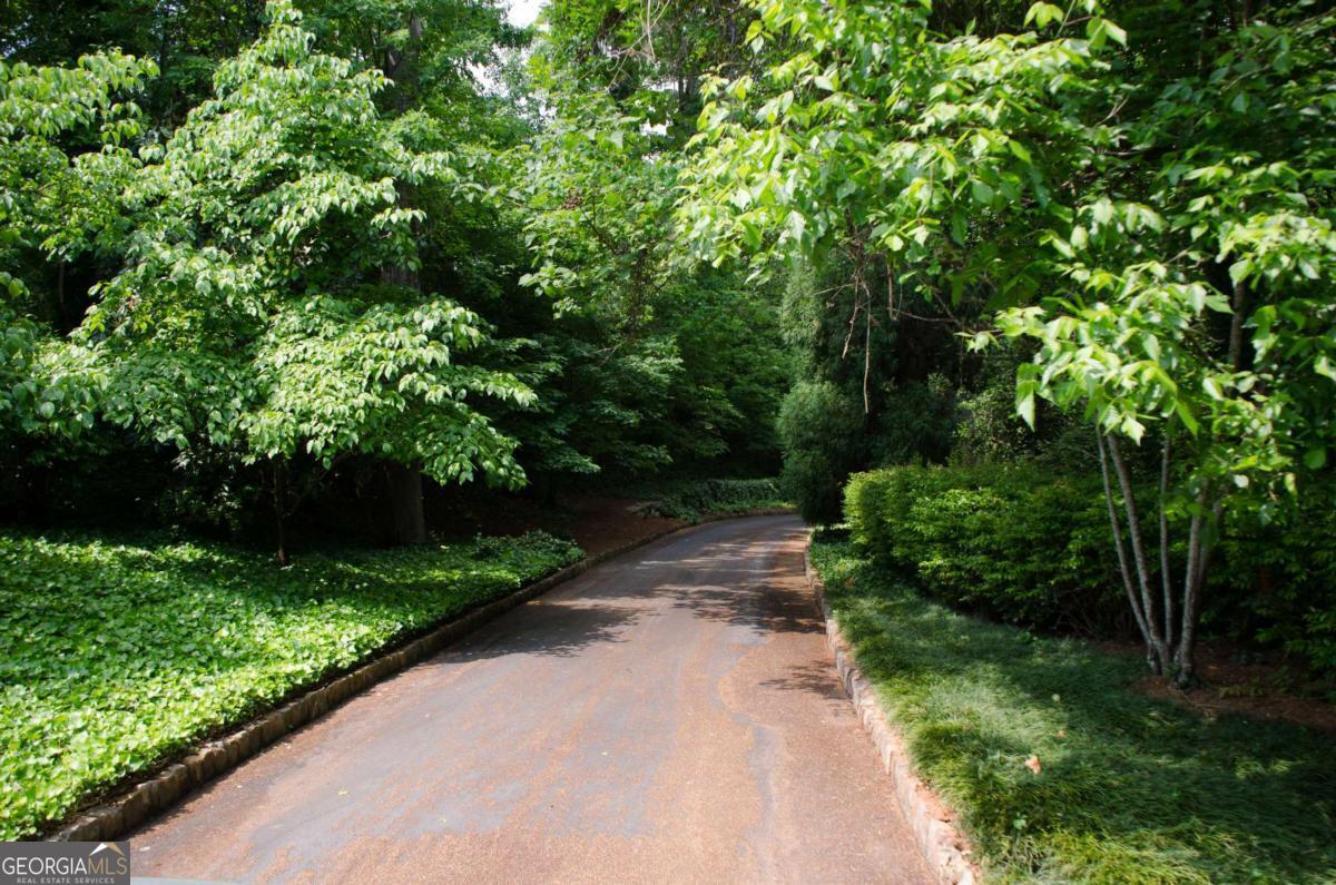 2100 West Wesley Road