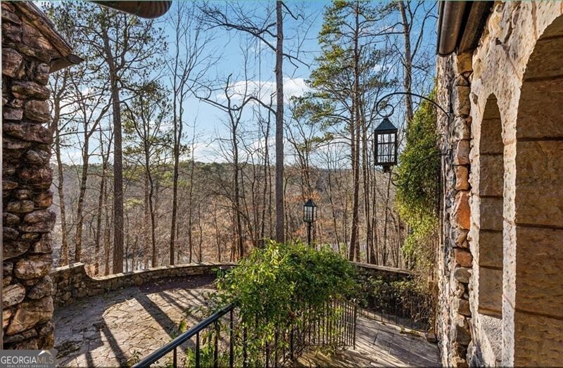 2100 West Wesley Road