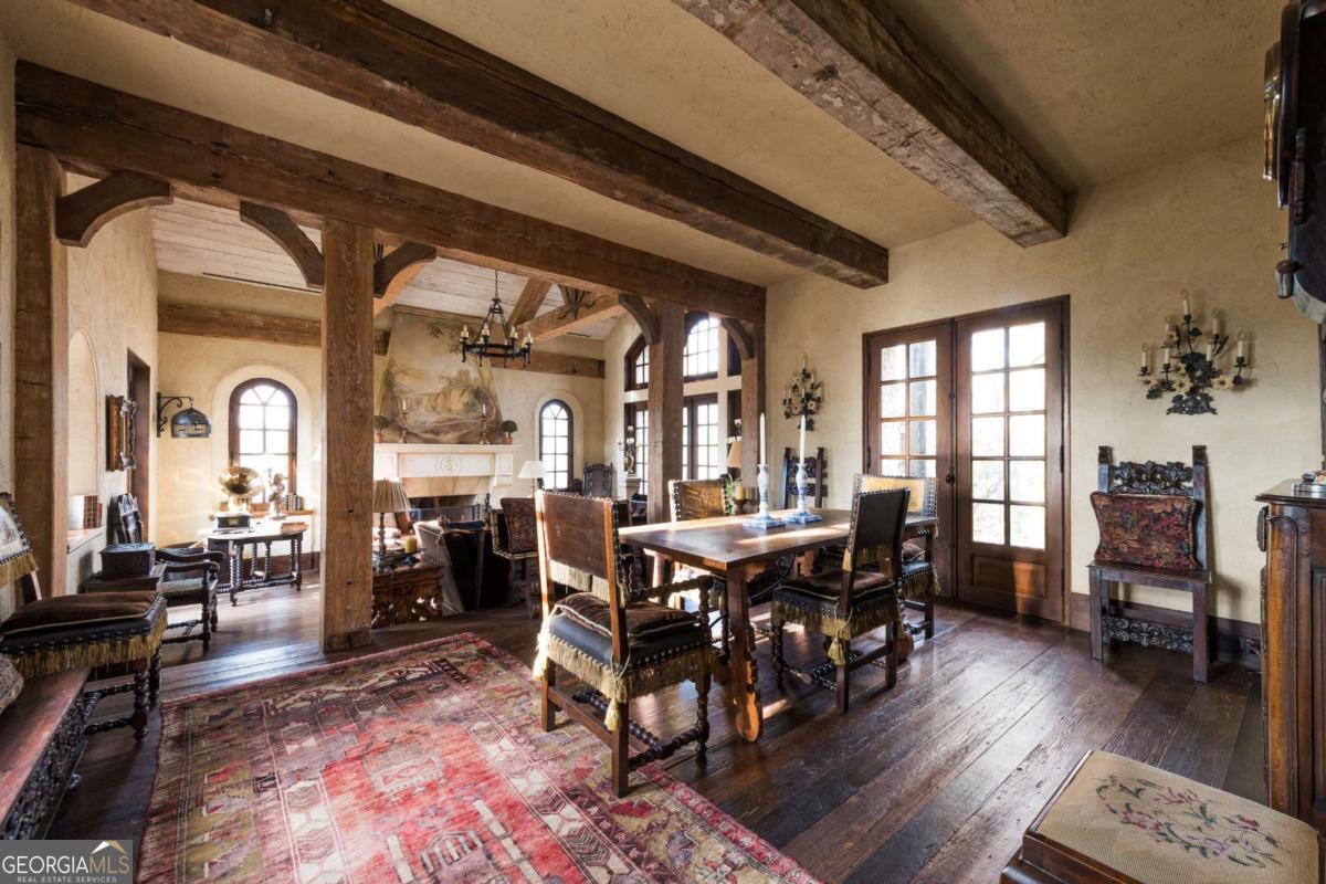 2100 West Wesley Road