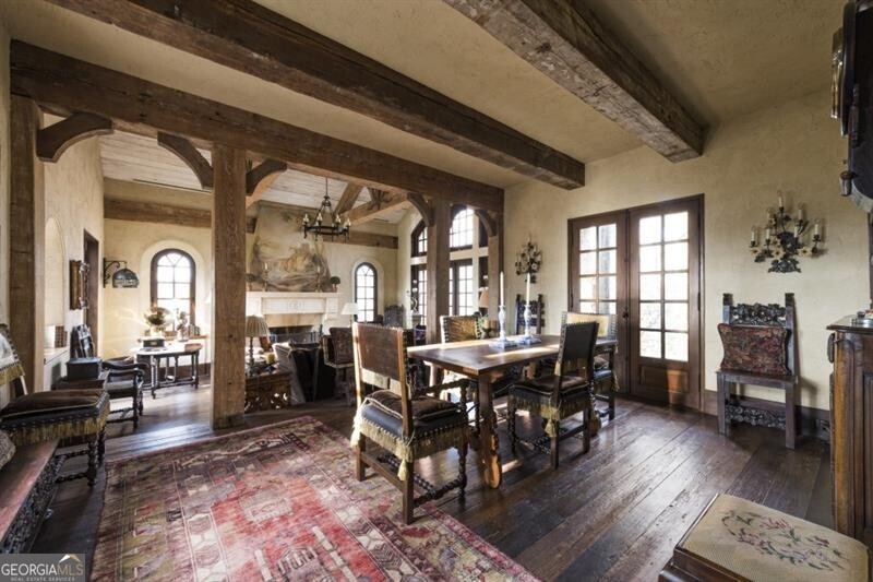 2100 West Wesley Road