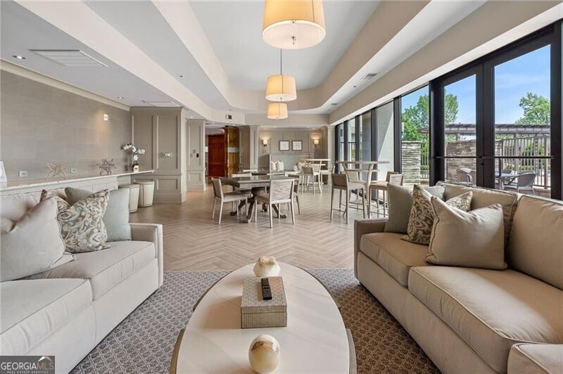 2233 Peachtree Road NE # 503