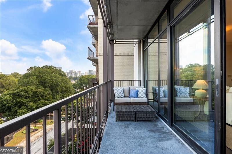 2233 Peachtree Road NE # 503