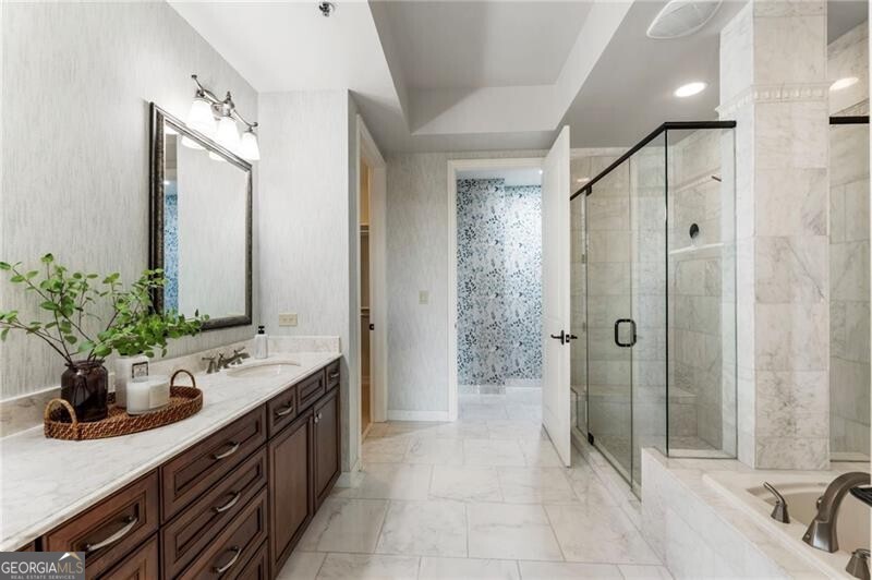 2233 Peachtree Road NE # 503