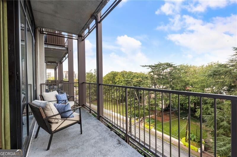 2233 Peachtree Road NE # 503