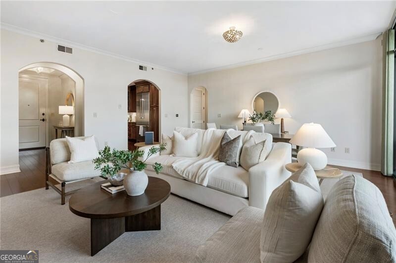 2233 Peachtree Road NE # 503