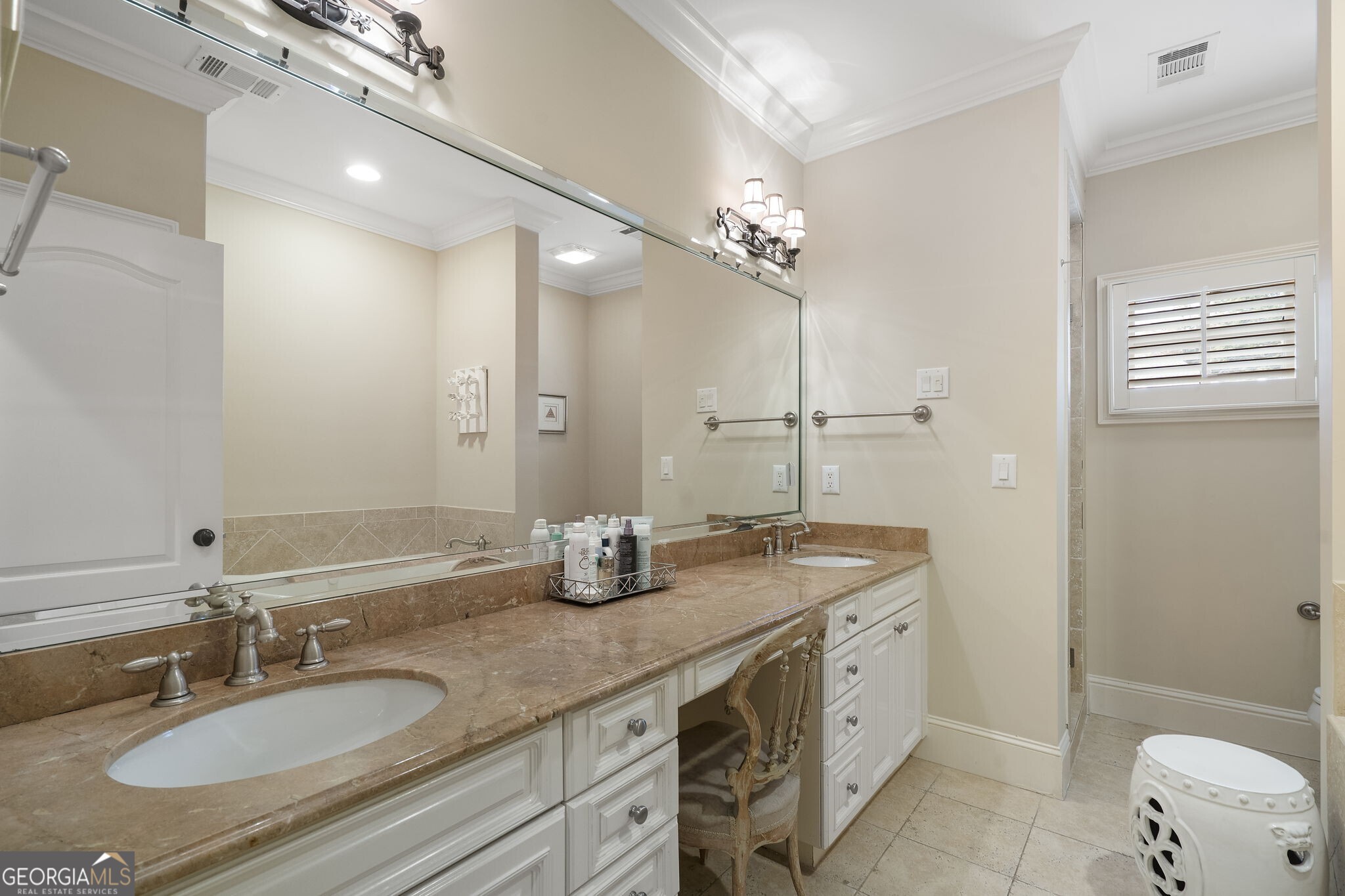 3385 Mathieson Drive