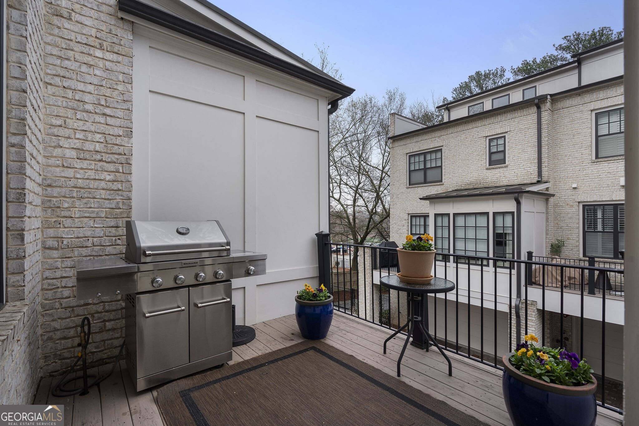 18 Peachtree Avenue # 5