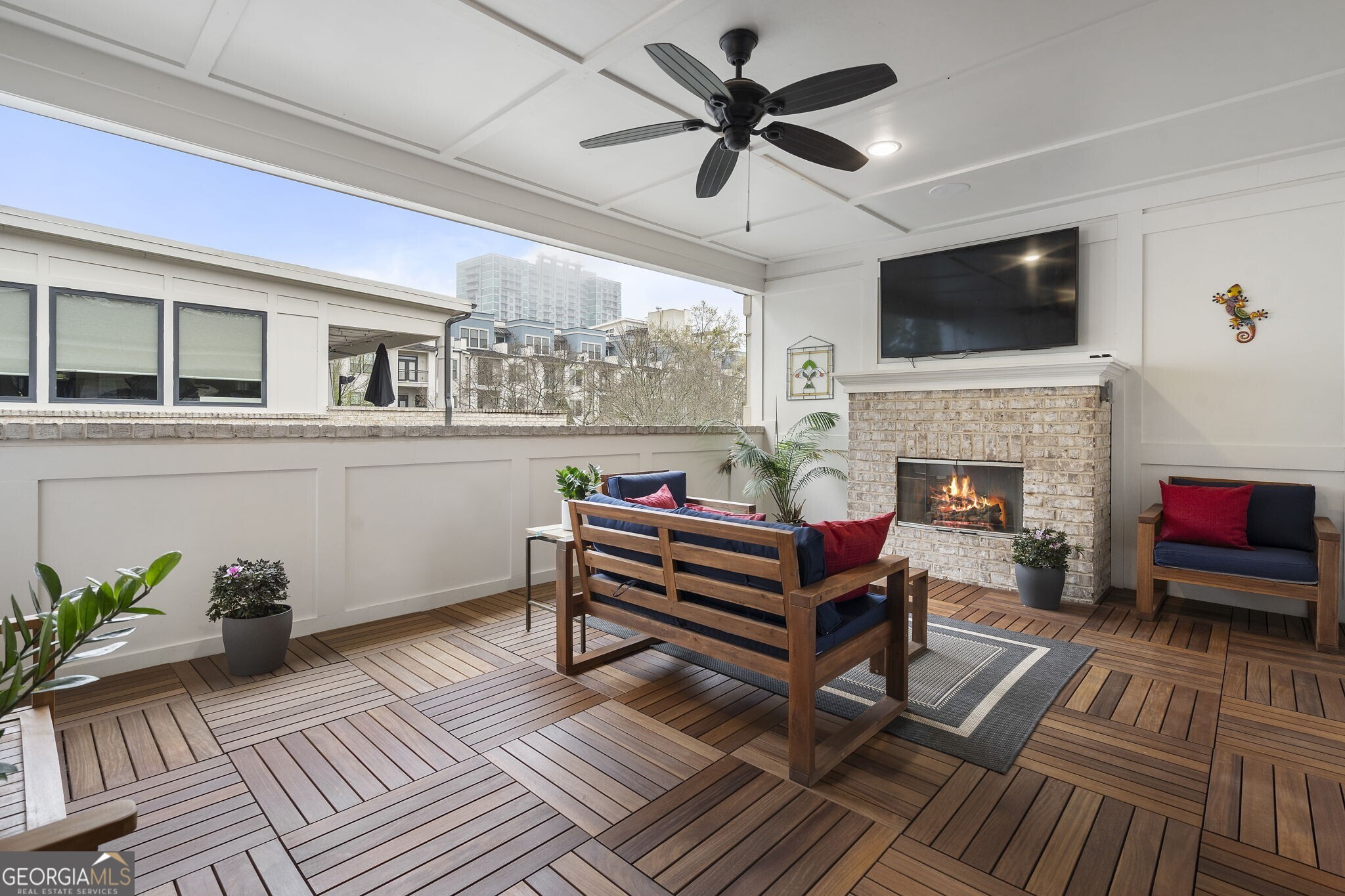 18 Peachtree Avenue # 5