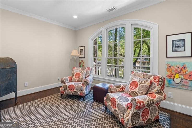 2591 Hyde Manor Drive NW