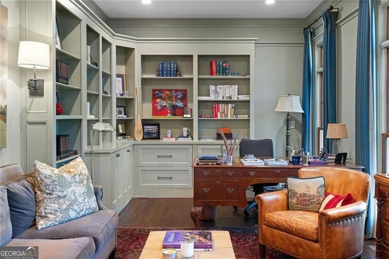 2591 Hyde Manor Drive NW