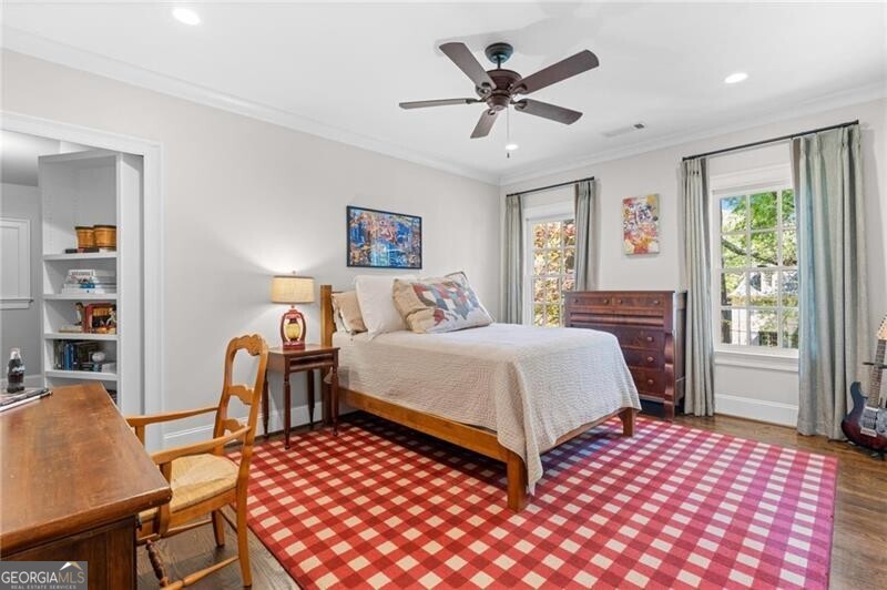 2591 Hyde Manor Drive NW