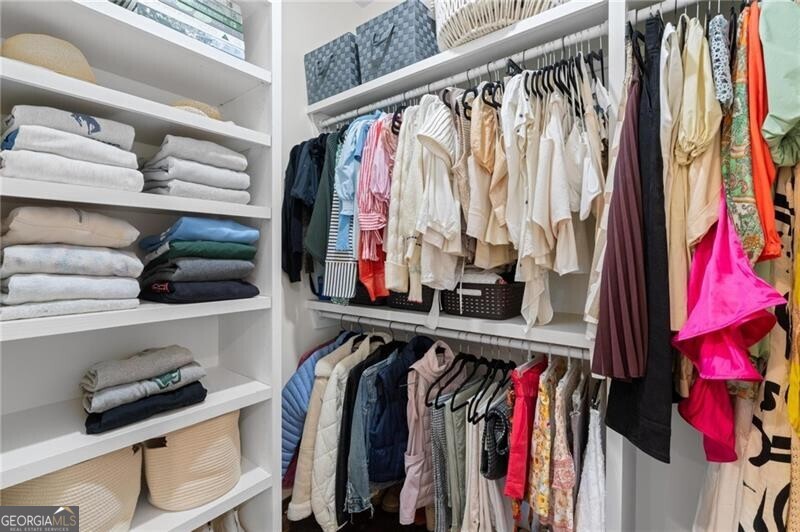 2591 Hyde Manor Drive NW