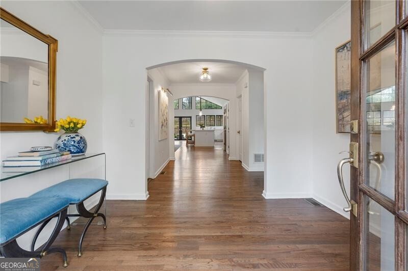 951 Northcliffe Drive NW