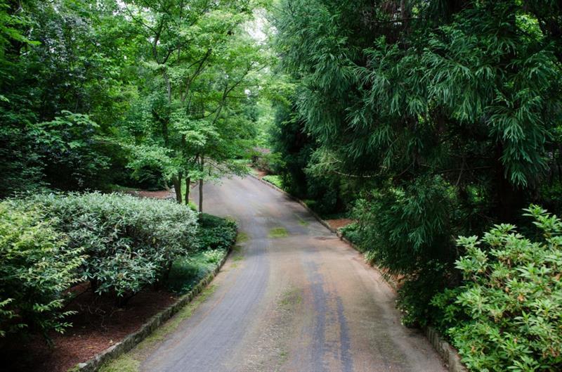 2100 West Wesley Road