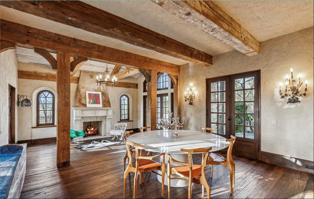 2100 West Wesley Road