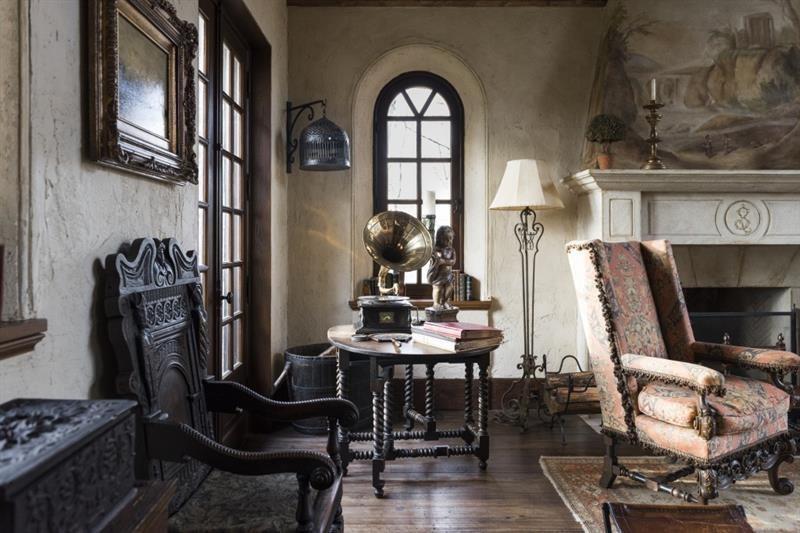 2100 West Wesley Road