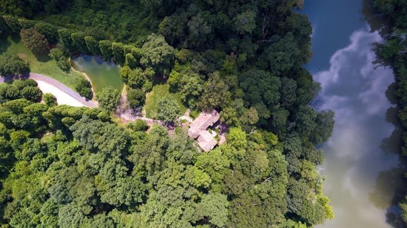 2100 West Wesley Road