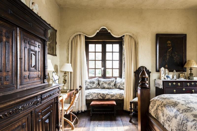 2100 West Wesley Road