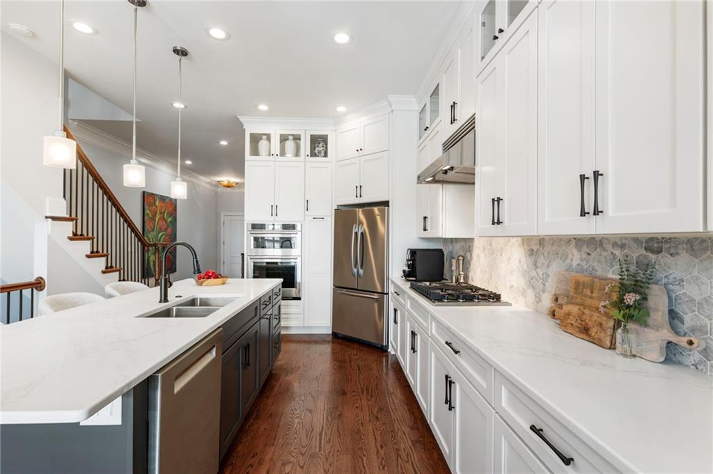 3611 Habersham Road NW