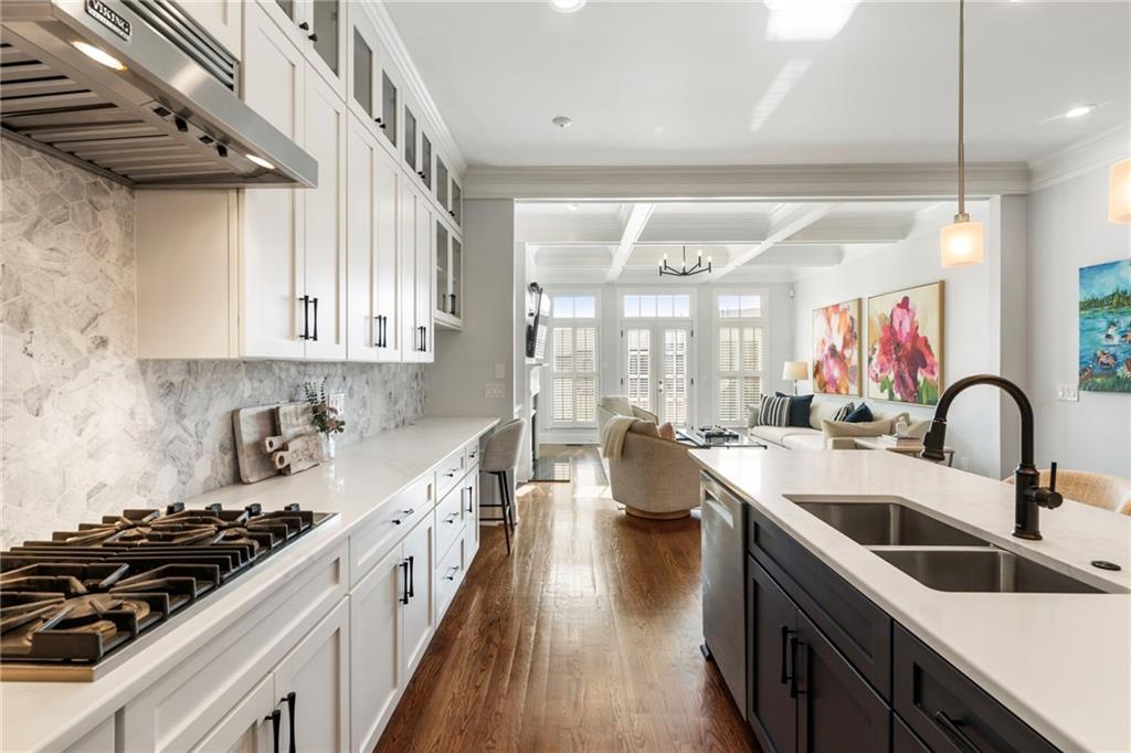 3611 Habersham Road NW