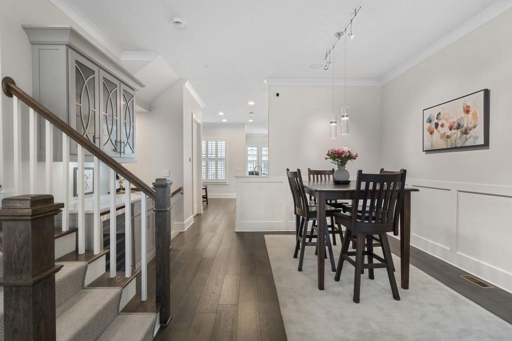 18 Peachtree Avenue Unit 5