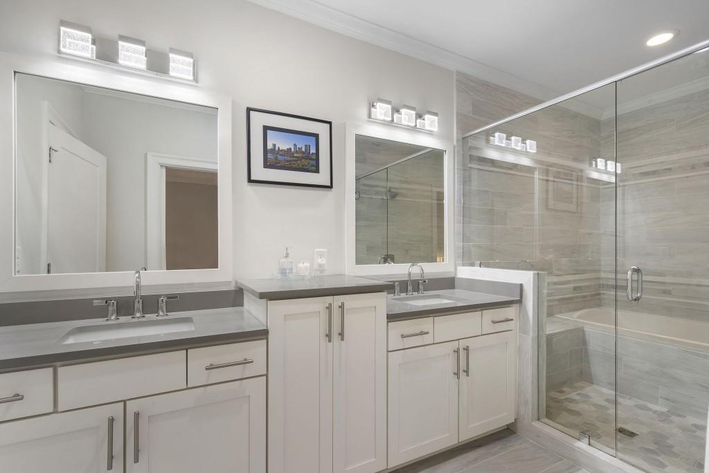 18 Peachtree Avenue Unit 5