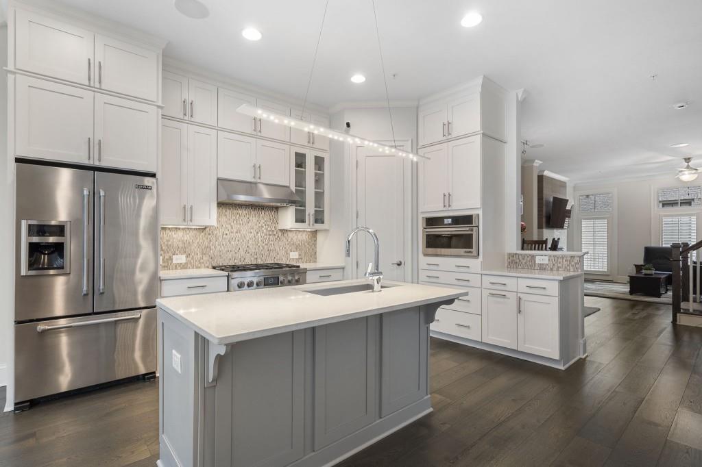 18 Peachtree Avenue Unit 5