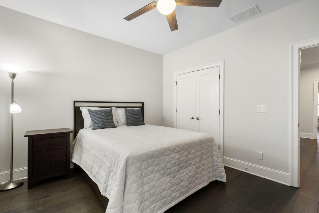 18 Peachtree Avenue Unit 5