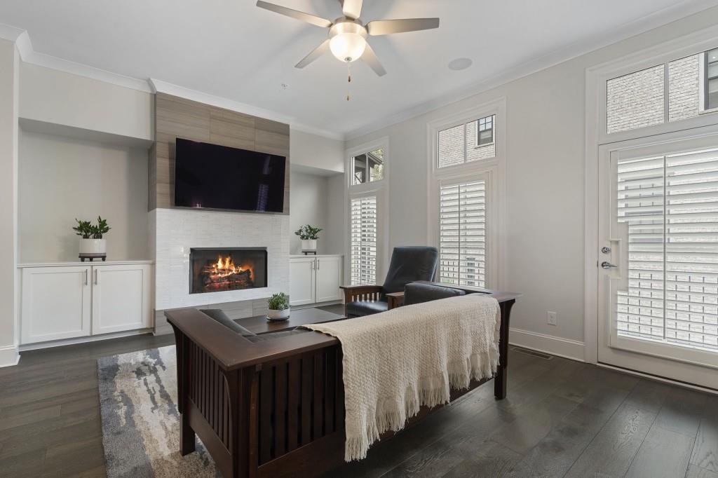 18 Peachtree Avenue Unit 5