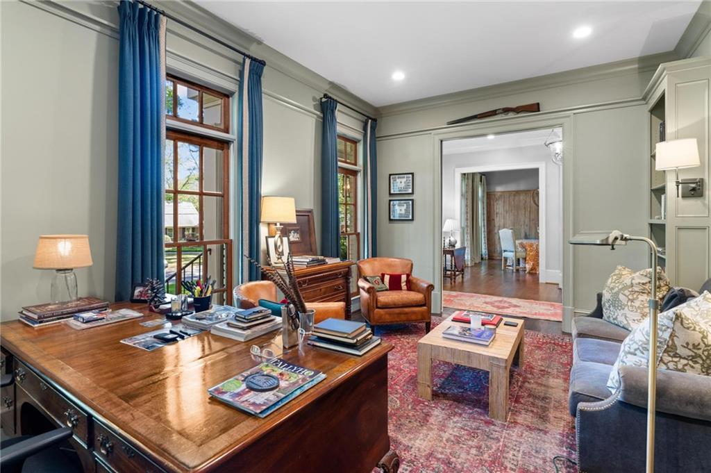 2591 Hyde Manor Drive NW