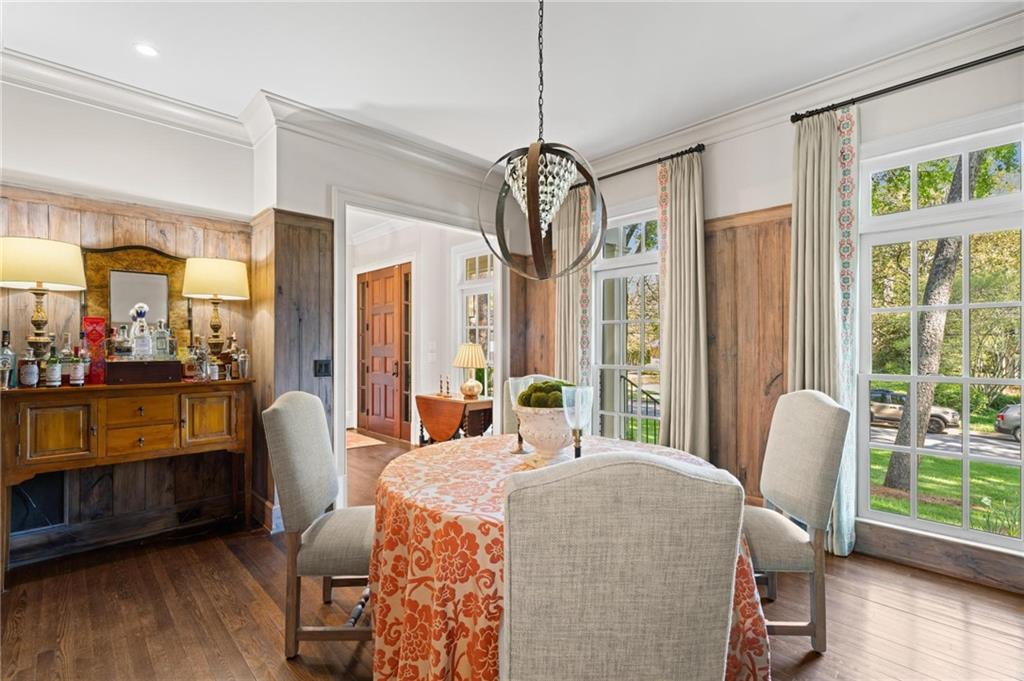 2591 Hyde Manor Drive NW