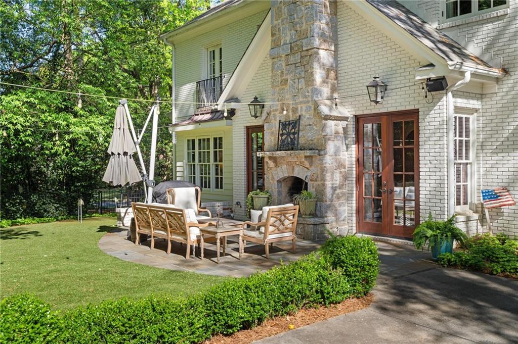 2591 Hyde Manor Drive NW