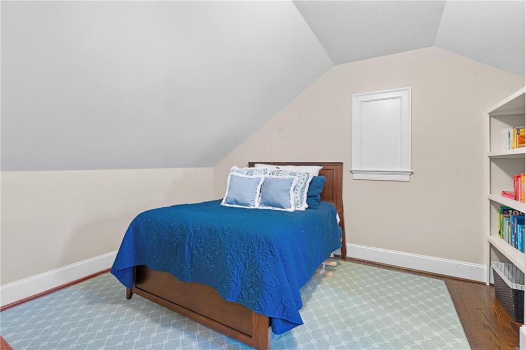 2591 Hyde Manor Drive NW