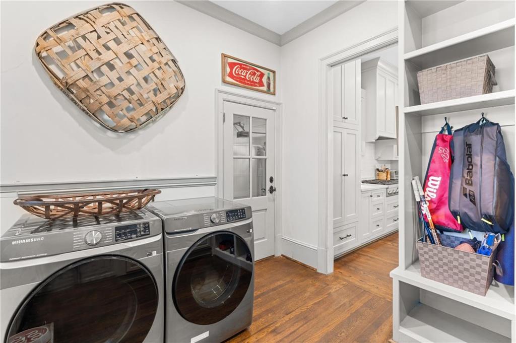 2591 Hyde Manor Drive NW