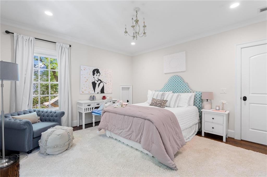 2591 Hyde Manor Drive NW