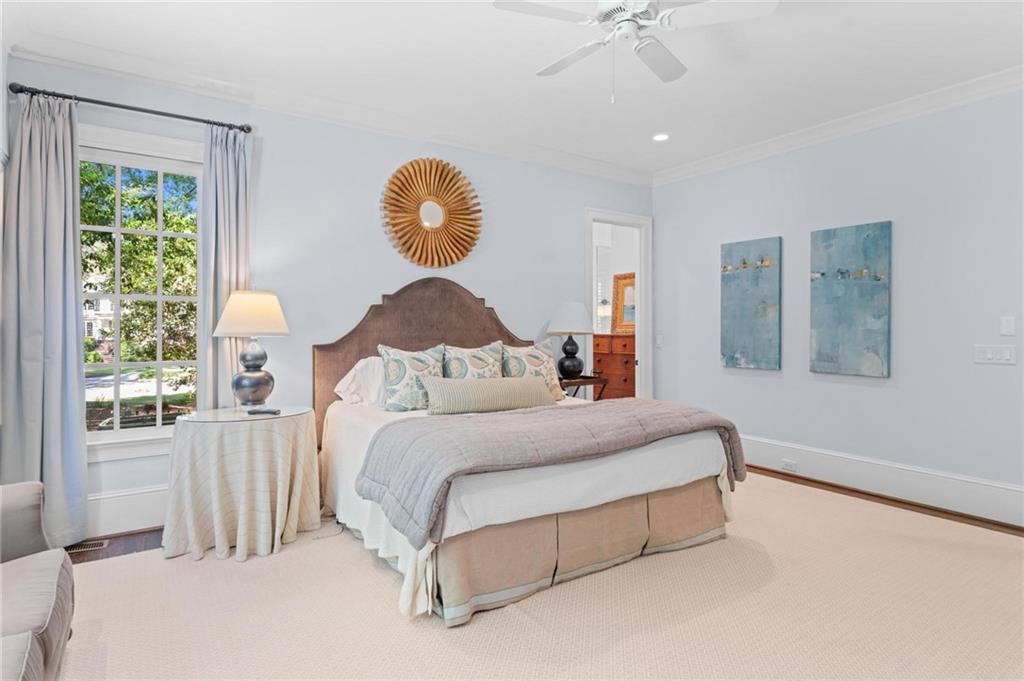 2591 Hyde Manor Drive NW