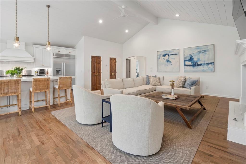 951 Northcliffe Drive NW