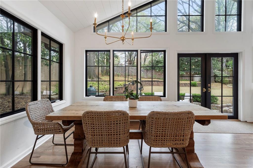 951 Northcliffe Drive NW