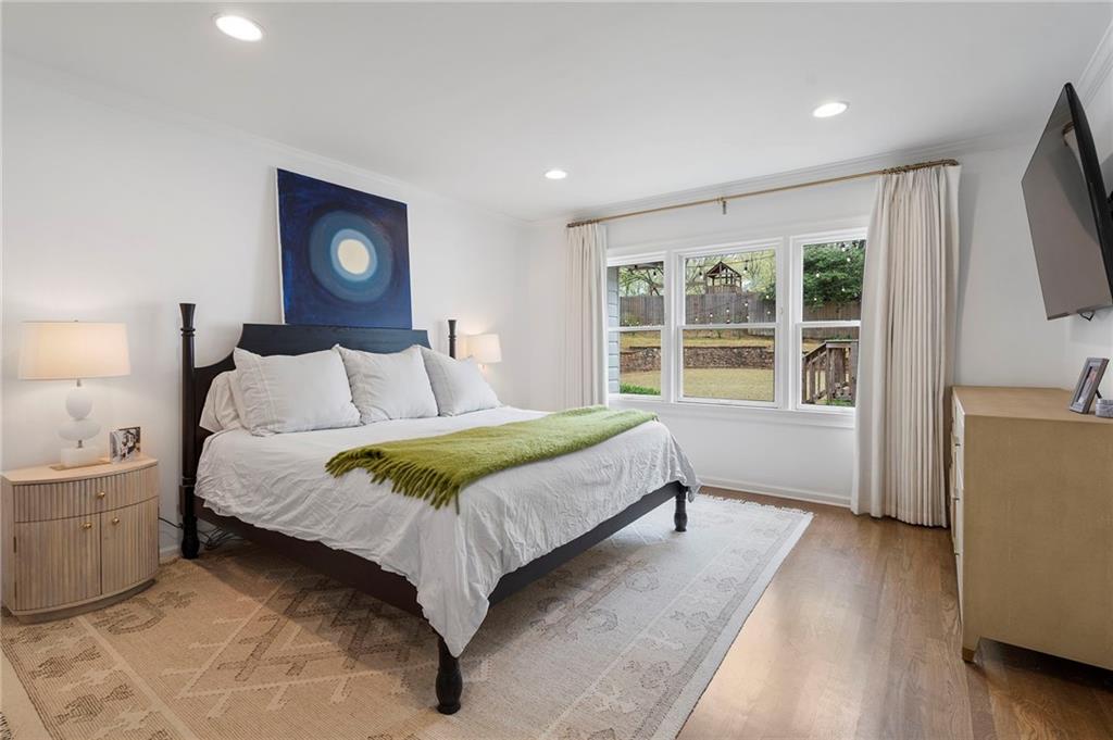 951 Northcliffe Drive NW