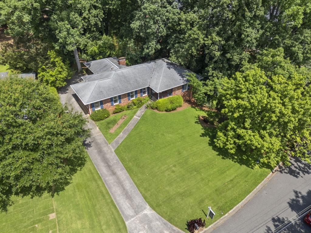 4870 Lansbury Drive