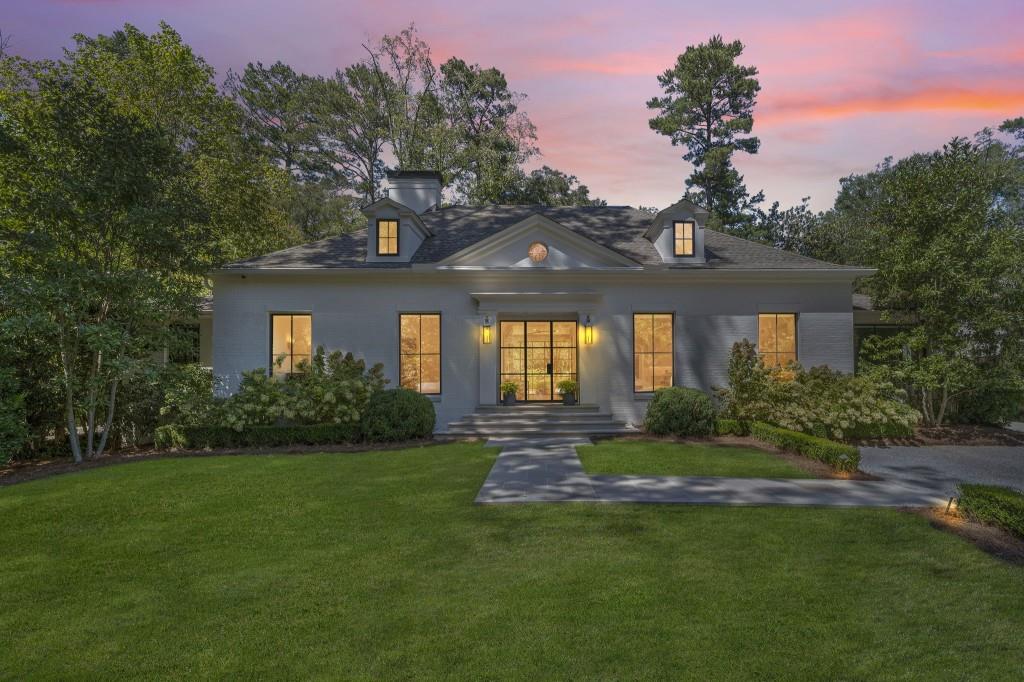 447 Valley Road