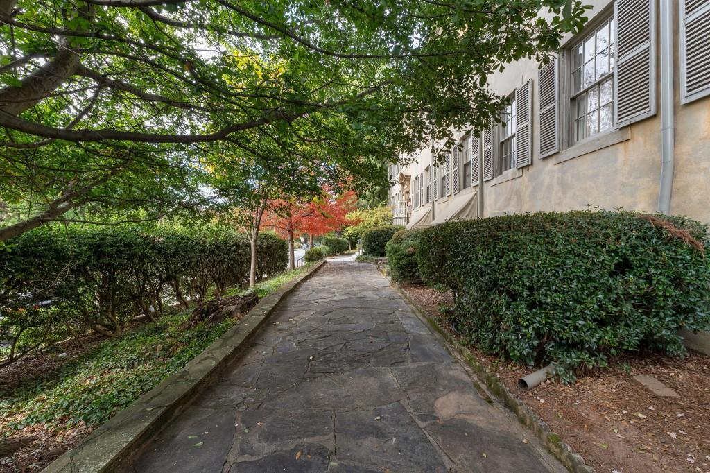 200 Montgomery Ferry Drive Unit 31