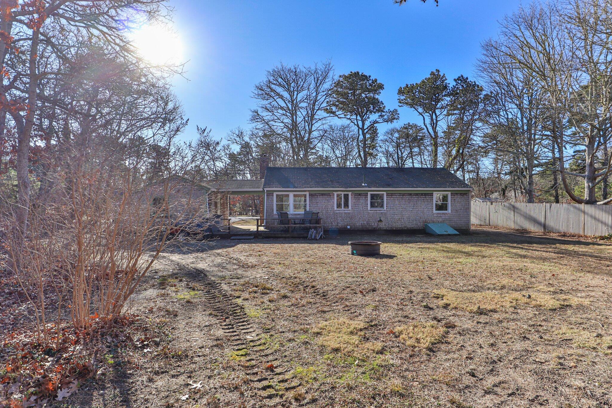 704 Queen Anne Road
