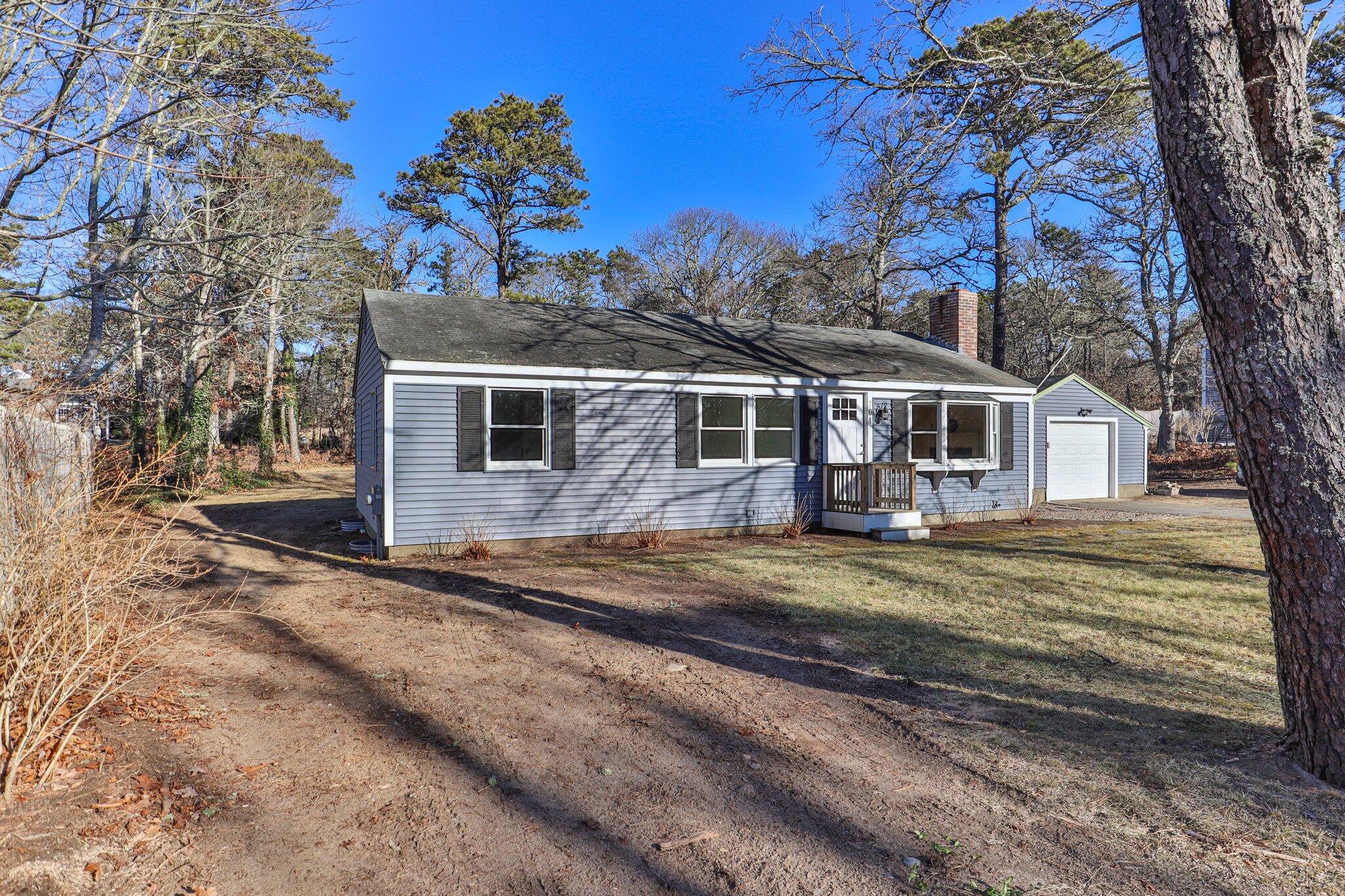 704 Queen Anne Road