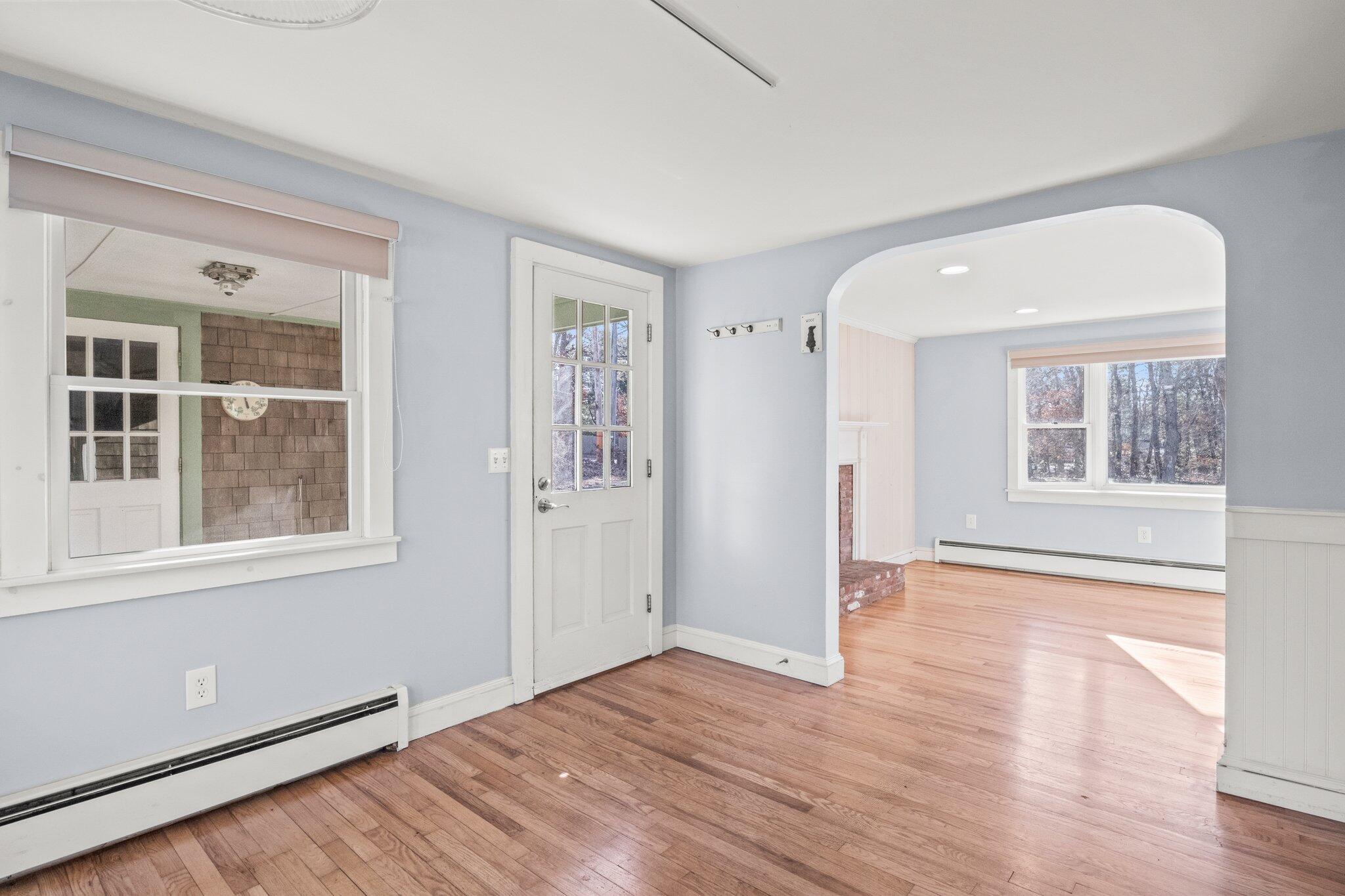 704 Queen Anne Road
