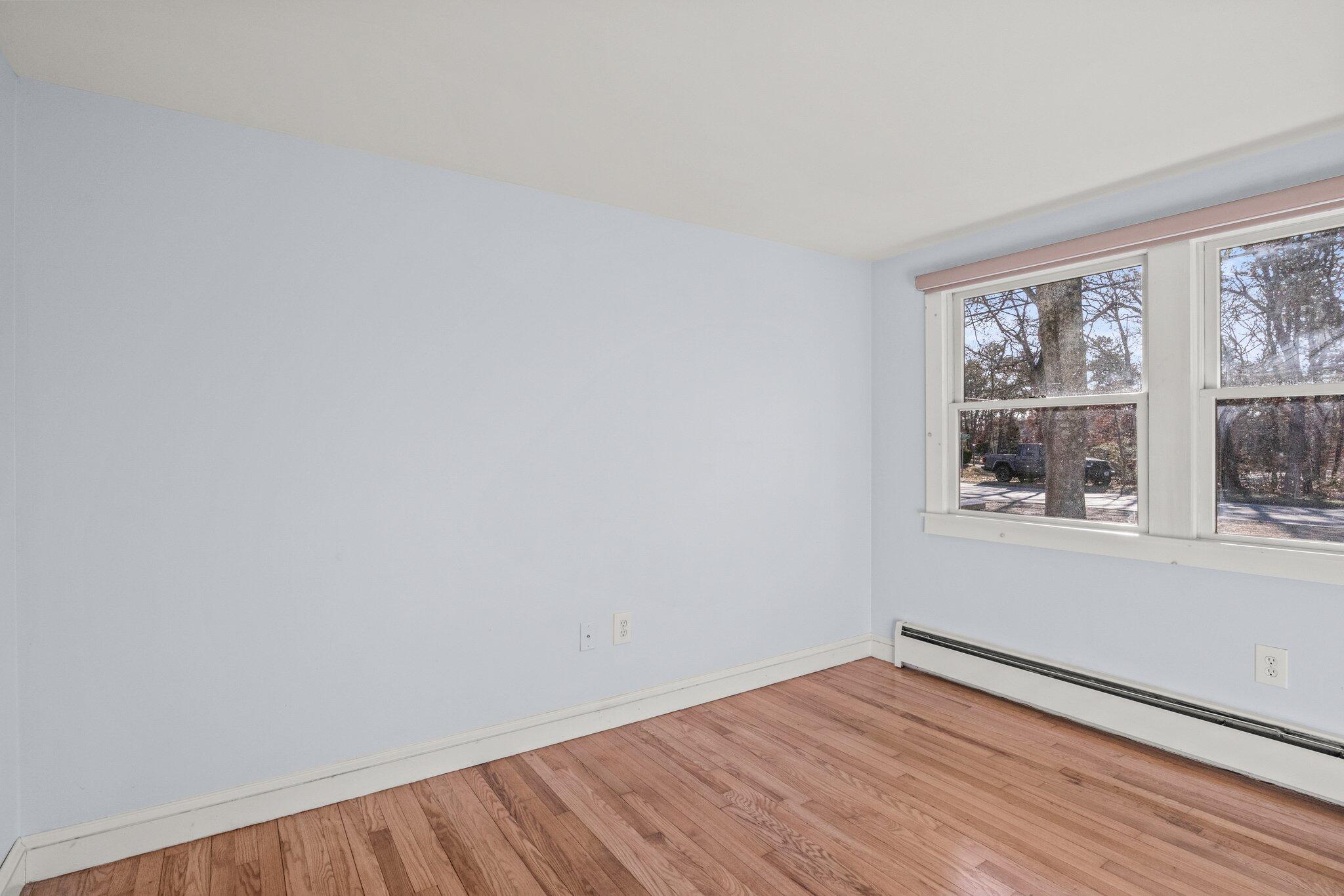 704 Queen Anne Road