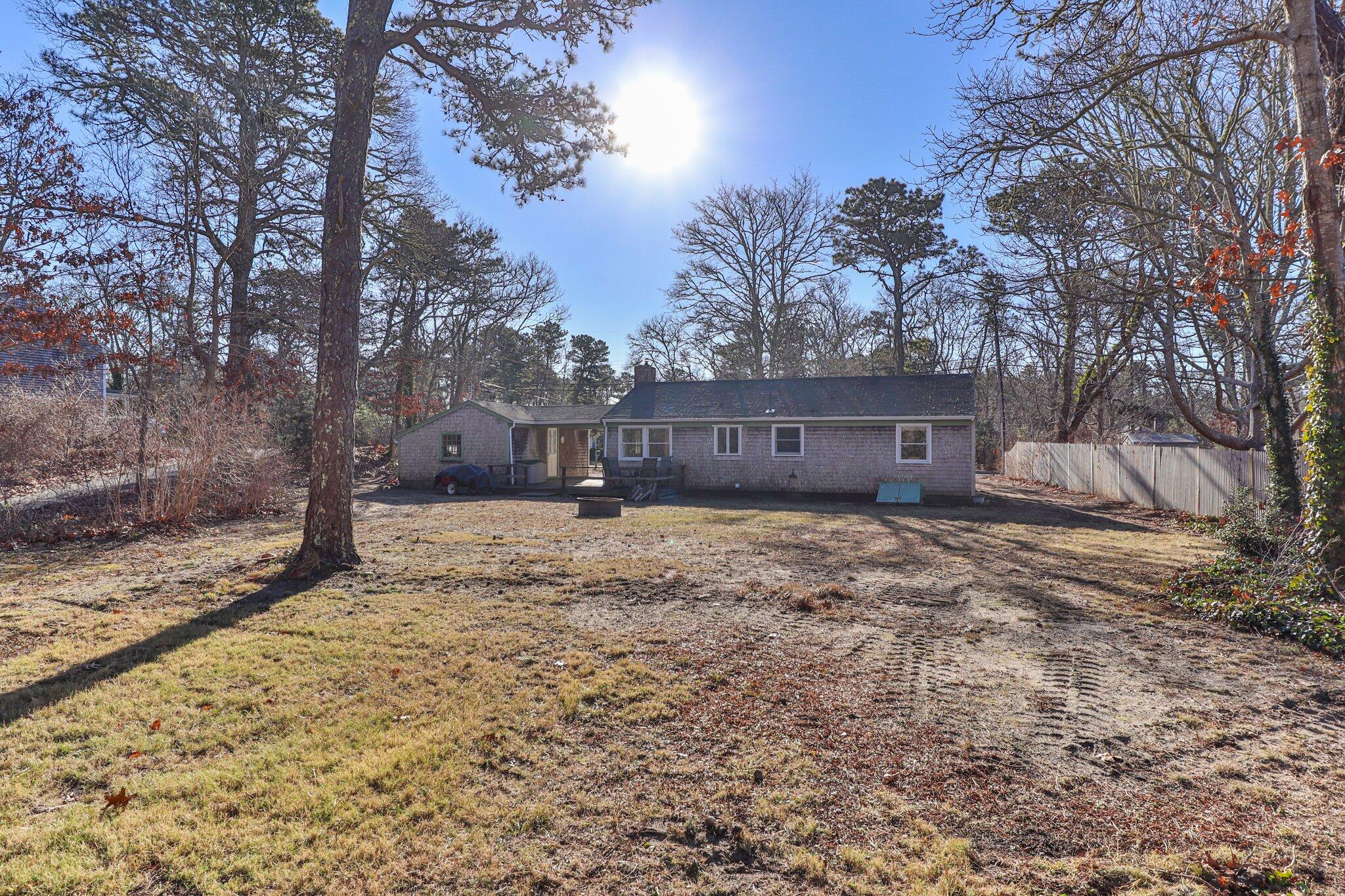 704 Queen Anne Road