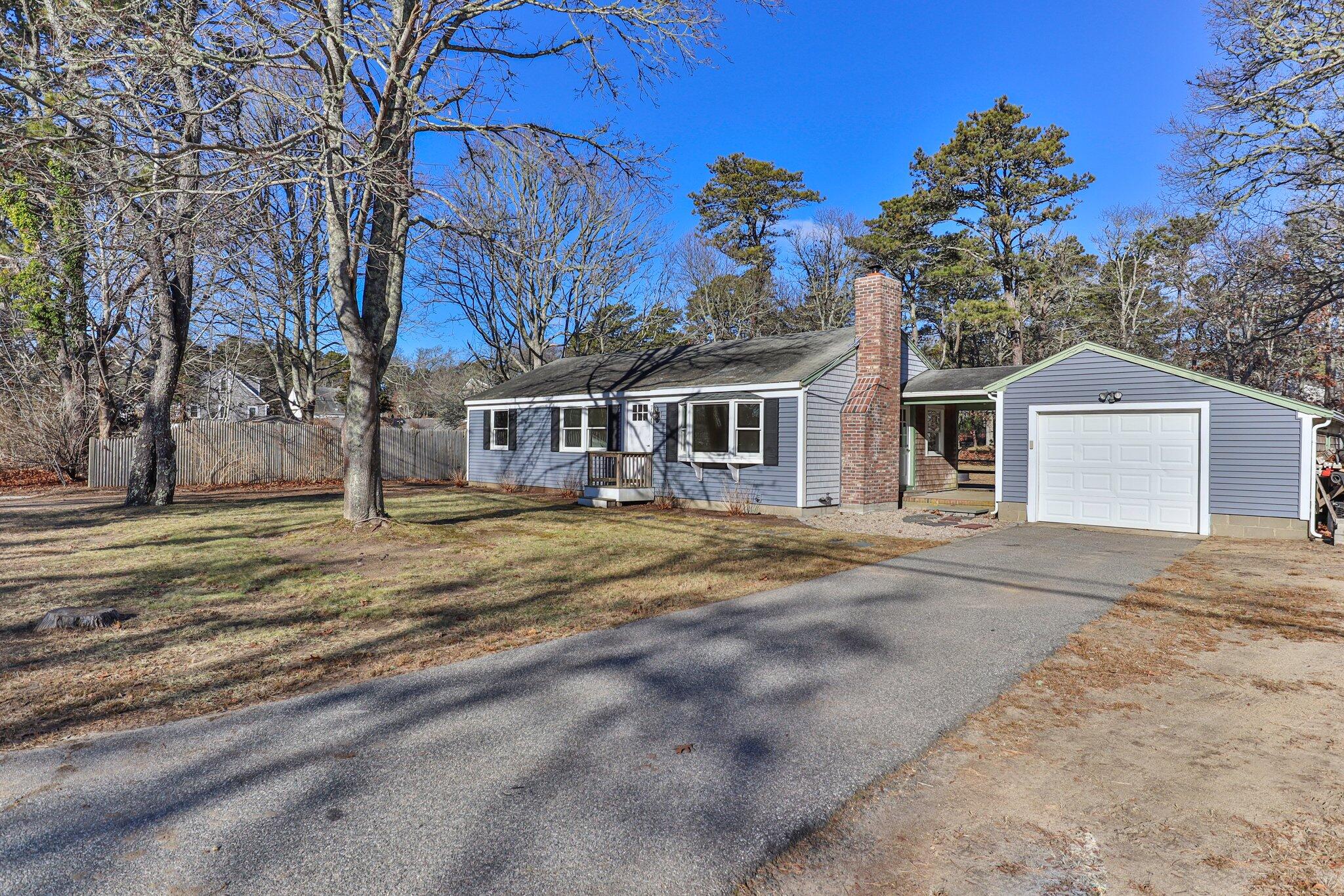 704 Queen Anne Road