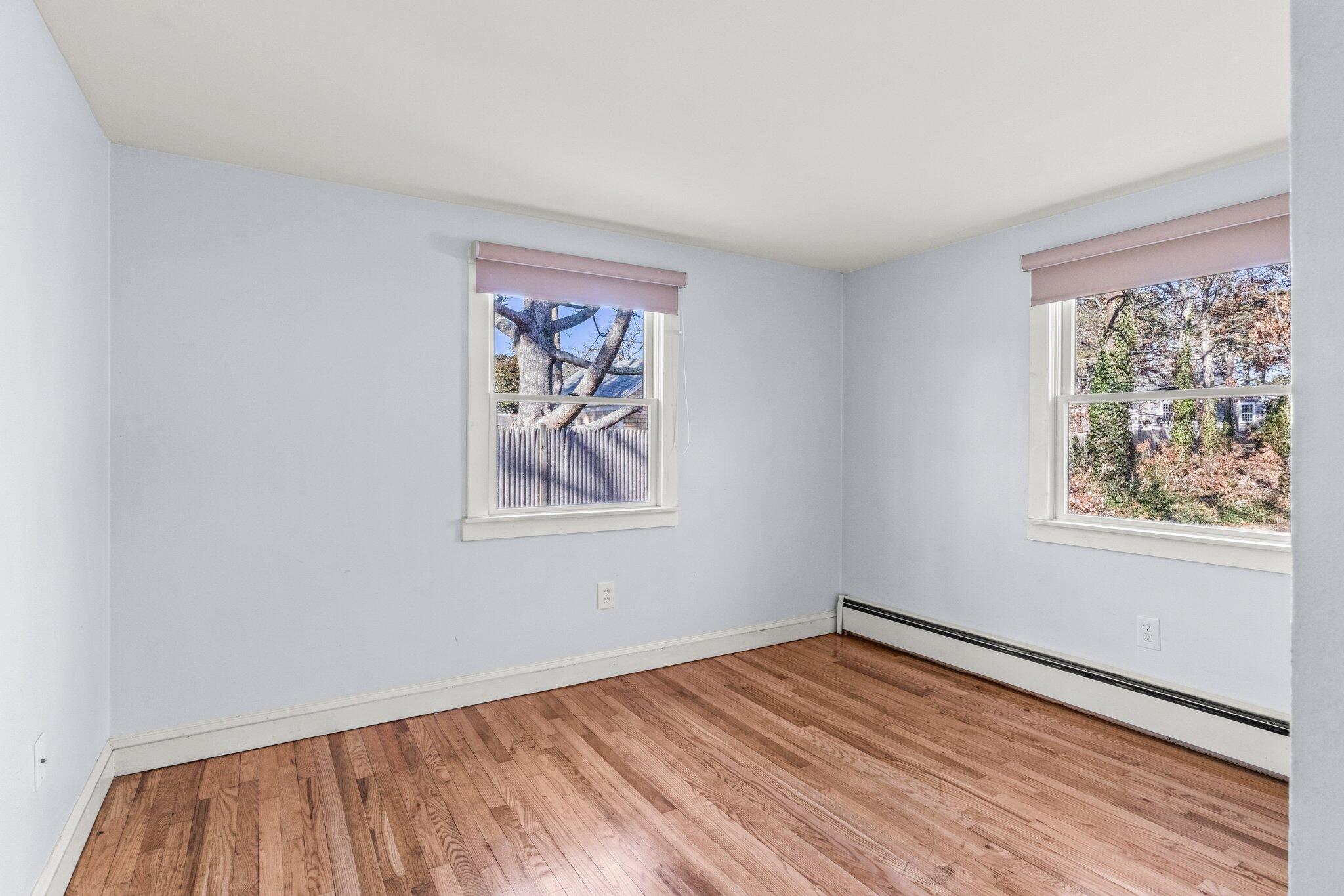 704 Queen Anne Road